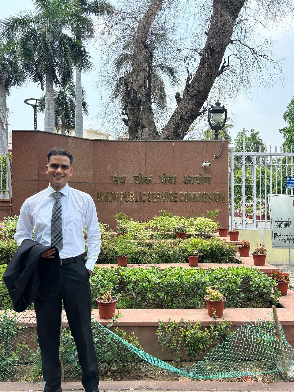Mr. Saurabh Singh